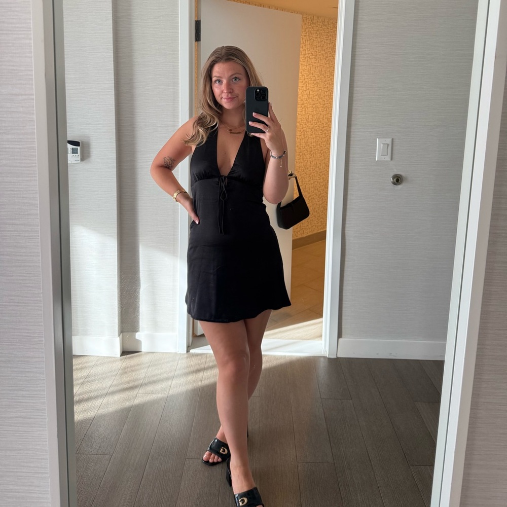 Meet your Posher, Elizabeth ann